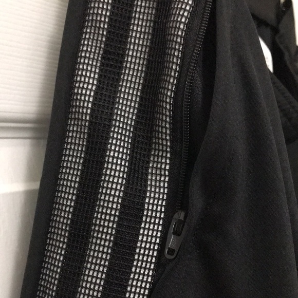 Adidas Aeroready Half Pant - Picture 2 of 9